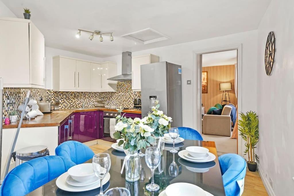 The Penthouse On Bristols Iconic Harbourside